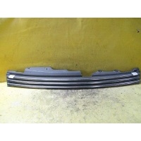 Решетка радиатора 62310-WL000 на Nissan Elgrand E5 Nissan 62310-WL000 62310-WL000