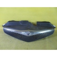 Решетка радиатора 53101-52190 на Toyota Ractis NCP Toyota 53101-52190 53101-52190
