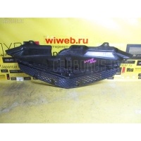 Решетка радиатора 53101-52190 на Toyota Ractis NCP Toyota 53101-52190 53101-52190