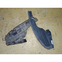 Подкрылок 52591-52270, 52592-52270 на Toyota Vitz Toyota 52591-52270 52591-52270
