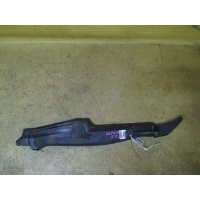 Подкрылок 53827-52130 на Toyota Ist NCP110 1NZ-FE Toyota 53827-52130 53827-52130
