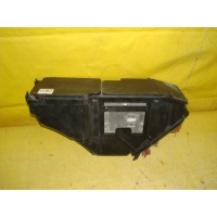 Корпус блока предохранителей A2105450432 на Merced Mercedes-benz A2105450432 A2105450432