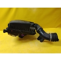 Корпус воздушного фильтра 8V21-12B579-AA на Volvo Volvo 8V21-12B579-AA 8V21-12B579-AA