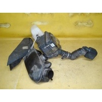 Корпус воздушного фильтра 22680-AA360 на Subaru Im Subaru 22680-AA360 22680-AA360