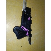 Крепление бампера D09H-50-0U1 на Mazda Demio DJ3FS Mazda D09H-50-0U1 D09H-50-0U1