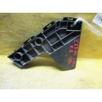 Крепление бампера 52115-28160 на Toyota Voxy ZRR70 Toyota 52115-28160 52115-28160