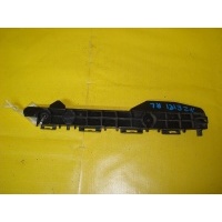 Крепление бампера 52576-12190 на Toyota Auris NZE1 Toyota 52576-12190 52576-12190