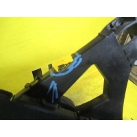 Крепление бампера 850420009R на Renault Megane Iii Renault 850420009R 850420009R