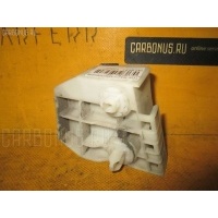 Крепление бампера 52563-52010 на Toyota Ractis NCP Toyota 52563-52010 52563-52010