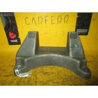 Крепление подушки КПП 722616 A1402421340 на Merced Mercedes-benz A1402421340 A1402421340