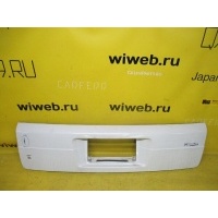 Молдинг на дверь 90812-CX040 на Nissan Serena RC24 Nissan 90812-CX040 90812-CX040