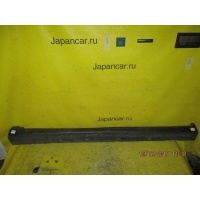 Порог кузова пластиковый ( обвес ) 75852-33020 на Toyota 75852-33020 75852-33020