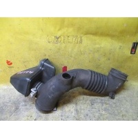 Патрубок воздушн.фильтра 17881-28060 на Toyota Cal Toyota 17881-28060 17881-28060