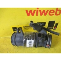 Патрубок воздушн.фильтра 17880-21091 на Toyota Rac Toyota 17880-21091 17880-21091
