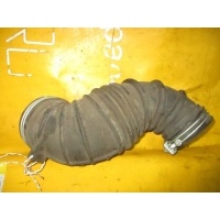 Патрубок воздушн.фильтра 17881-22080-B2 на Toyota Toyota 17881-22080-B2 17881-22080-B2