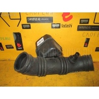 Патрубок воздушн.фильтра 17881-28130 на Toyota Gai Toyota 17881-28130 17881-28130