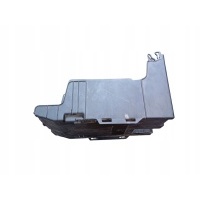 Корпус akumulatora peugeot 2008 i oe 9823055280