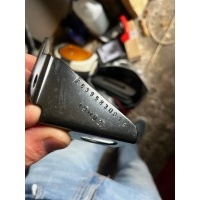 UCHWYT PODNOSNIKA SAMOCHODOWEGO MERCEDES VITO 639 , 447