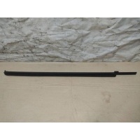 Уплотнитель двери передней правой Volkswagen Touareg 2 2014 7P0837472C