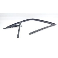 Уплотнитель стекла двери Hyundai Sonata DN8 2023 82531L1001