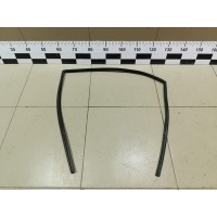 Уплотнитель стекла двери MITSUBISHI Lancer (CS/Classic) 2003-2006 5735A236