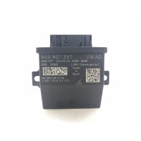 Блок управления светом Volkswagen Tiguan 5Q0907357