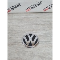 Эмблема на крышку багажника Volkswagen Polo 5 2011 5C6853630
