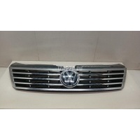 Решетка радиатора VAG Passat CC (2008 - 2017) 3C8853651AARYP