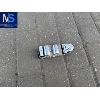 Блок управления стеклоподъемниками Mercedes GLC 2018 A2059056811,A2059056811,A2229056800,A253222213205,A2139050000,A2059056711,A2229056800,A2059056811,A2059056811