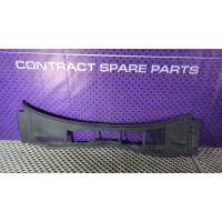 Решетка стеклоочистителя (Дождевик) Volkswagen Passat B5 2001 3B1 819 417 D