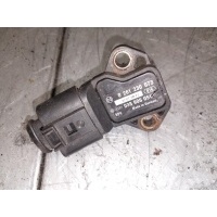 Датчик абсолютного давления Volkswagen Golf 5 поколение 2007 038906051D, 0261230073