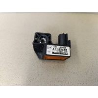 Датчик AIR BAG RENAULT Megane II 2002-2009 8200411025