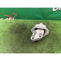 Подушка двигателя Mercedes-Benz A W176 2013 A2462400617