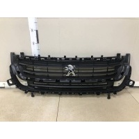 Решетка радиатора Peugeot Peugeot Partner Tepee (B9) 2008-2018 9810963880, 1613573580, 99869852