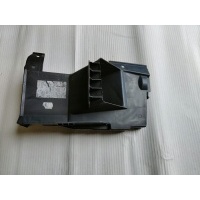 BMW E38 OSŁONA WLOT KANAŁ POWIETRZA LEWA 8235259