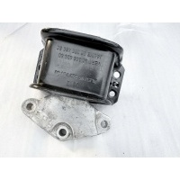 Peugeot oe 9636270080 лапа подушка двигателя