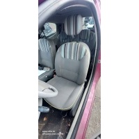 Renault twingo ii рестайлинг 11 - кресло передний левый водителя