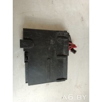 Блок предохранителей Ford Fiesta 5 2005 2S6T14A073BC,13942541