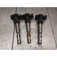 Катушка зажигания Volkswagen Bora 1 поколение 2001 06A905115D
