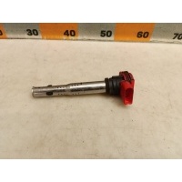 Катушка зажигания Volkswagen Passat B6 06E905115E