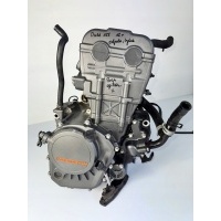 Двигатель в сборе ktm duke 125 11-16 r