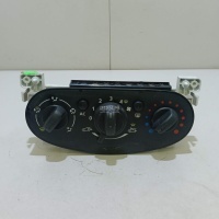 Блок управления отопителем Renault Logan (2005 - 2014) 275101924R