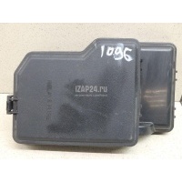 Крышка блока предохранителей Toyota Highlander II (2007 - 2013) 8266248261