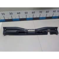 Накладка двери багажника Toyota LX 570 2007 7682660100