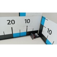 Кнопка аварийной сигнализации Hyundai-Kia ix35/Tucson (2010 - 2015) 937902S100RJ5