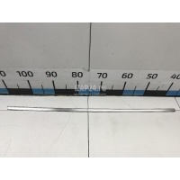 Накладка стекла заднего левого VAG Touareg (2010 - 2018) 7P08539077Z7