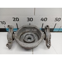 Опора заднего амортизатора VAG Touareg (2010 - 2018) 7P0512302D