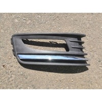 Рамка фары противотуманной правой Volkswagen Polo Sedan 5 restailing 2016 6RU853666F