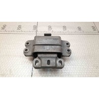 Опора двигателя левая Volkswagen VW Golf 5 2003-2009 1K0199555L