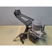 блок ABS Toyota Sienna 3 2011